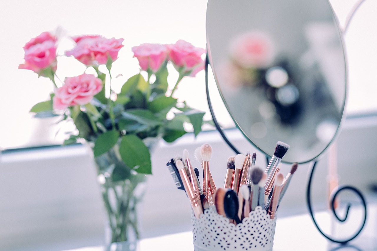 Facial massage: benefits, contraindications, tips